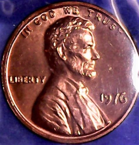 Condition: B U. 1975 P Lincoln Memorial Cent#5 Nicely TONED. $2.95. Free Shipping. Seller: 1909S. Certification Agency: Raw / Unspecified. Condition: MS64. 1975 P Lincoln Penny Mint Set Uncirculated in Cello. $5.00.